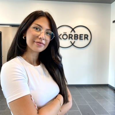 Portrait_Elif_800x800